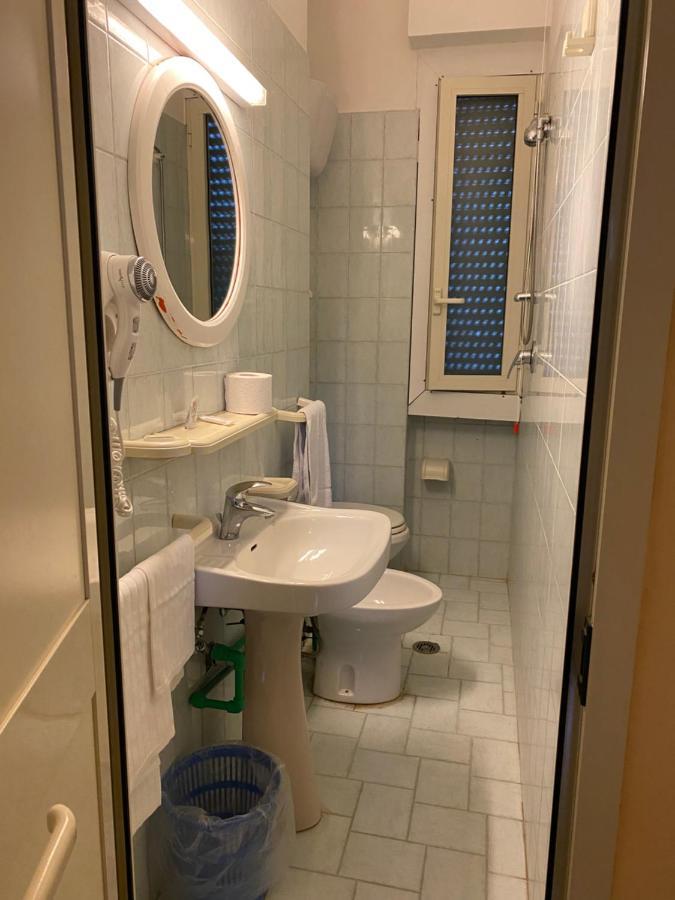 Hotel Attico キアンチャーノ・テルメ エクステリア 写真