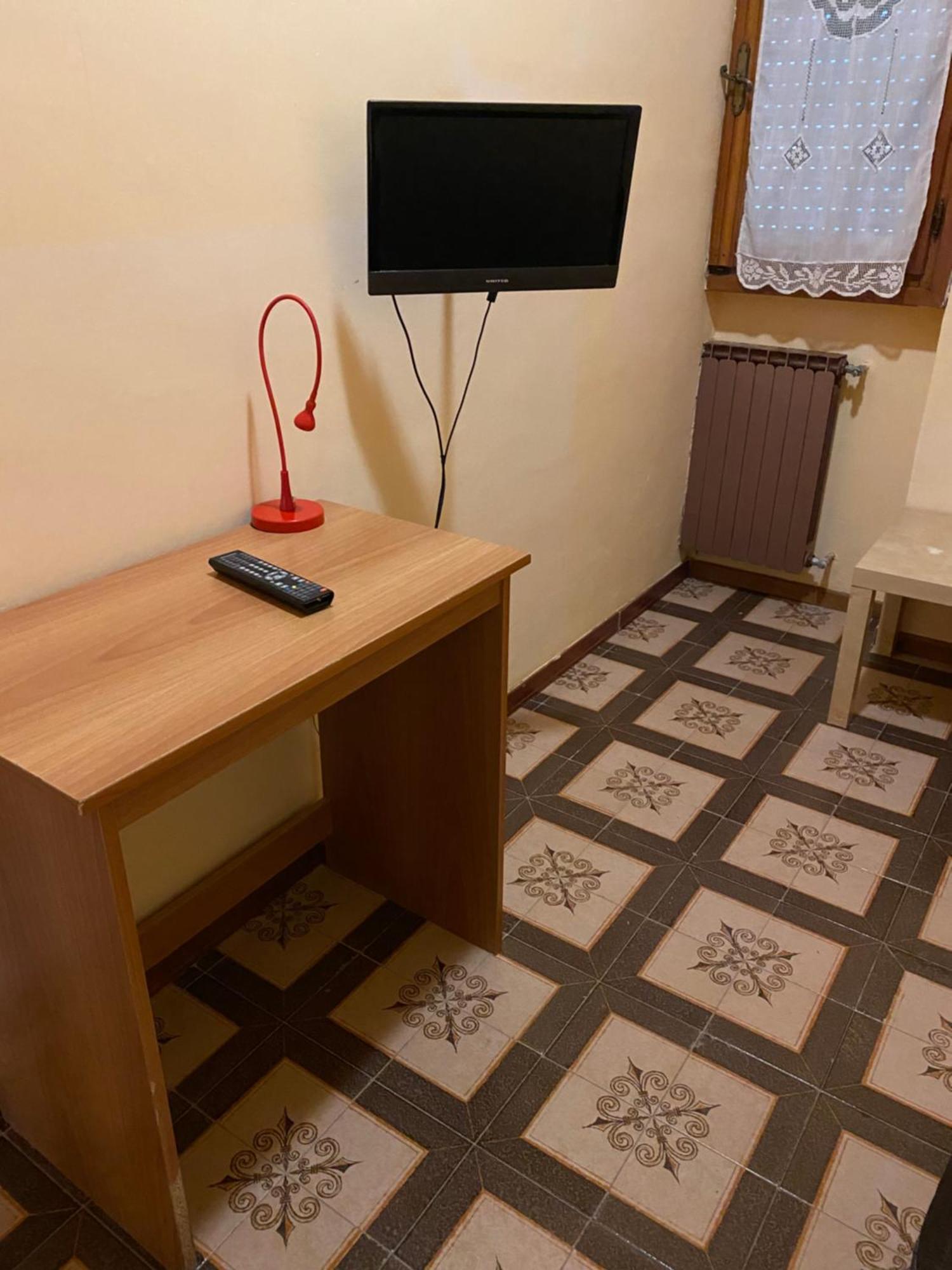 Hotel Attico キアンチャーノ・テルメ エクステリア 写真